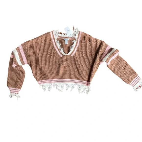 COPY - NWT RUE 21 Frilly Crop Sweater - Picture 2 of 7